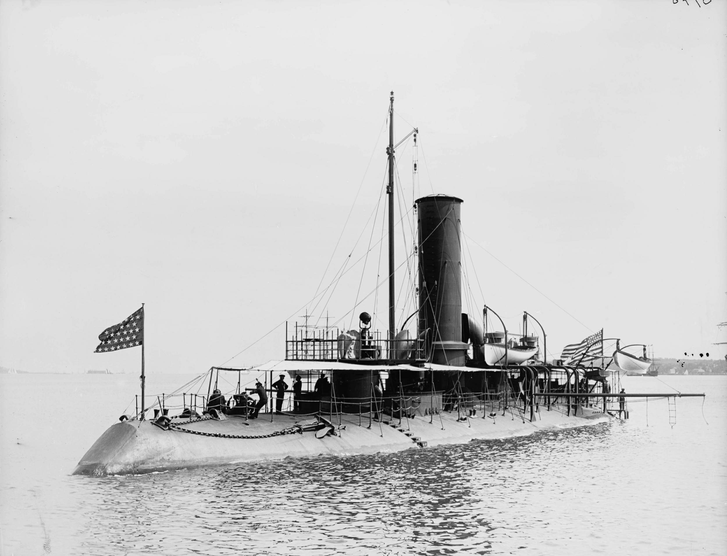 Source: Library of Congress Bow view of the USS Katahdin, note the ships boats are resting on curved beams and the high relief bridge, with searchlight, with the cylindrical armored conn below